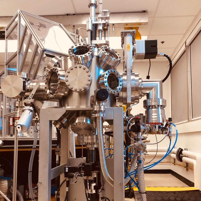 PLD system prepared for RHEED, AES.